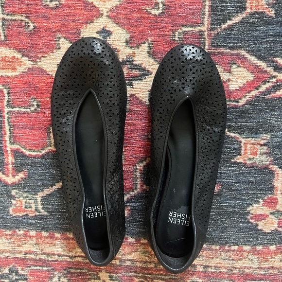 Eileen Fisher Classic Black Ballet Flat - Picture 2 of 3